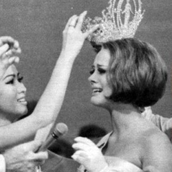 miss universe 1966